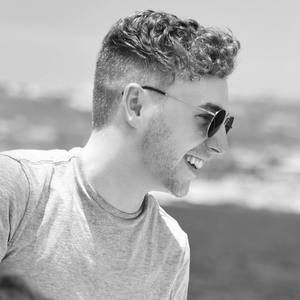 Meet your Posher, Devon